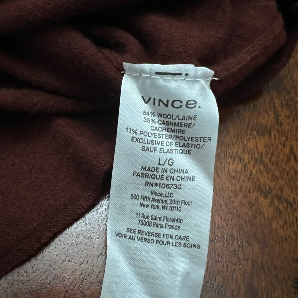 Vince Wool Cashmere Mock Neck Sweater L Burgundy Wine Soft Luxe Minimalist - Picture 4 of 4